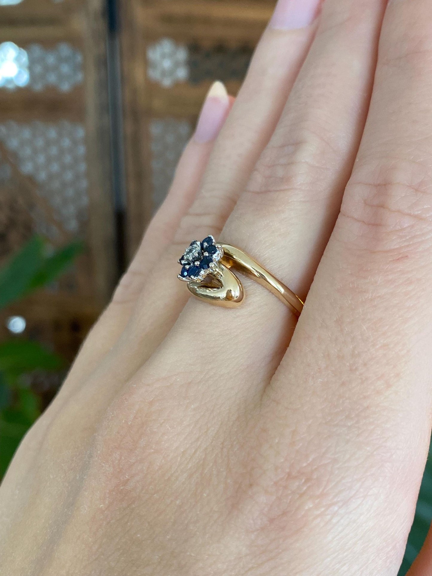 Solid 14k Yellow Gold Diamond Blue Sapphire Halo Ring - Size 5.75
