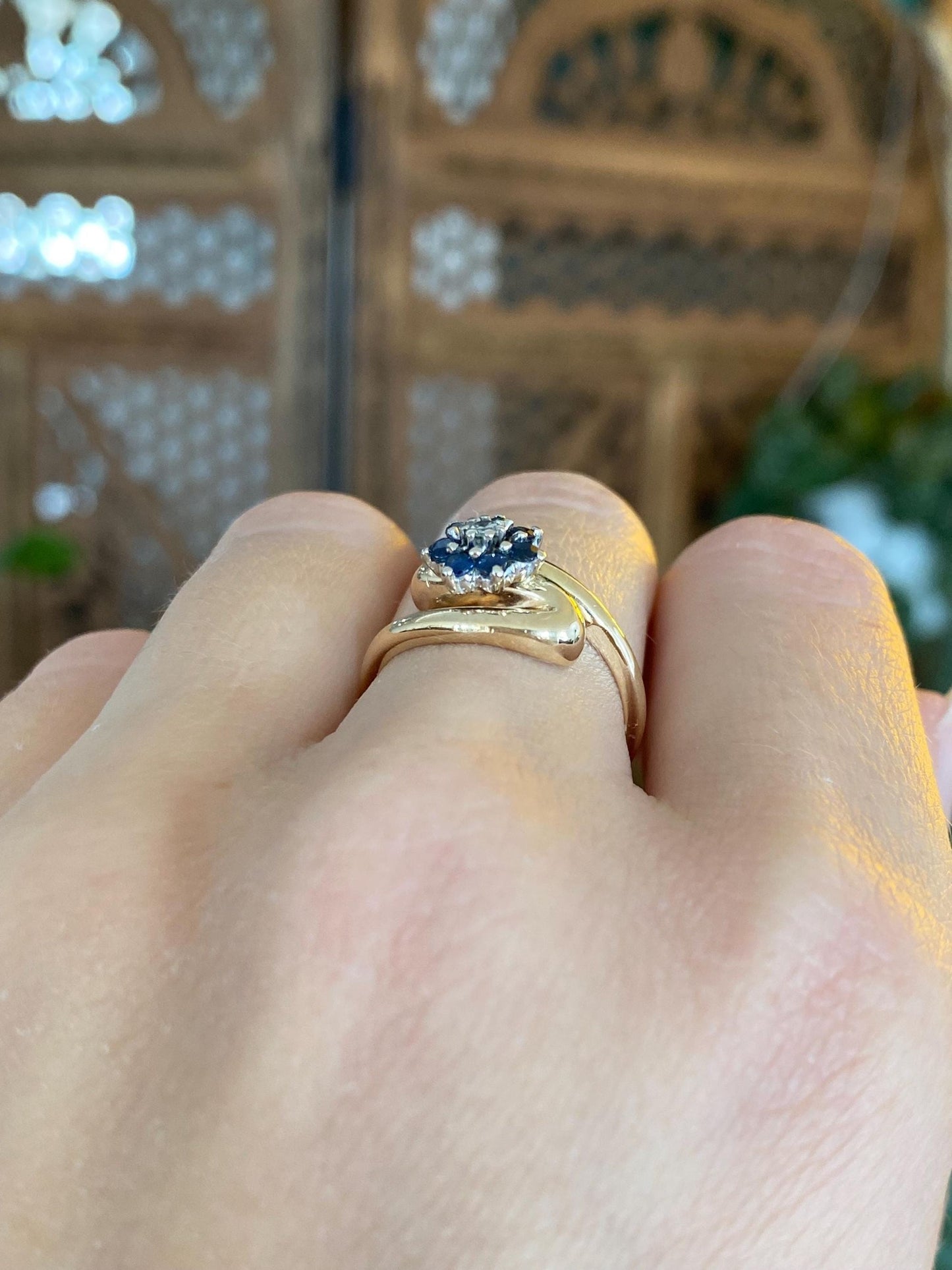 Solid 14k Yellow Gold Diamond Blue Sapphire Halo Ring - Size 5.75
