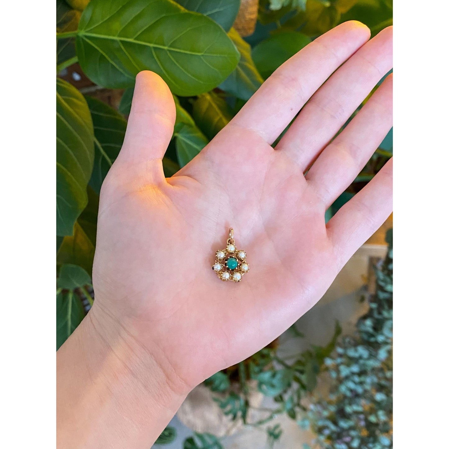 Vintage Solid 14k Yellow Gold Green Stone Pearl Halo Charm