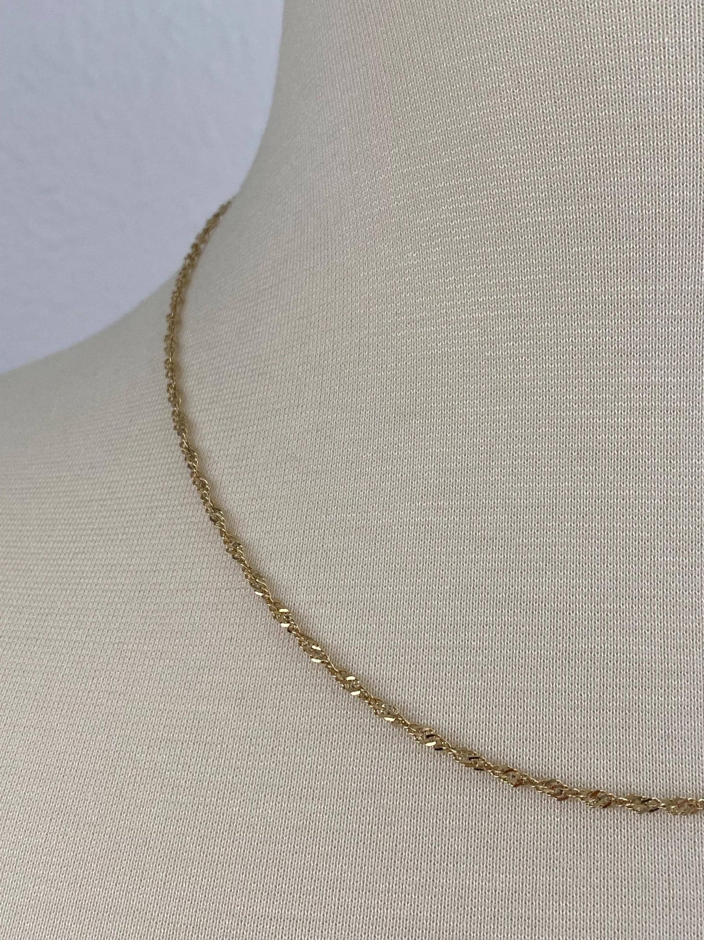 Vintage Solid 14k Yellow Gold Twist Chain Necklace - 18 inches