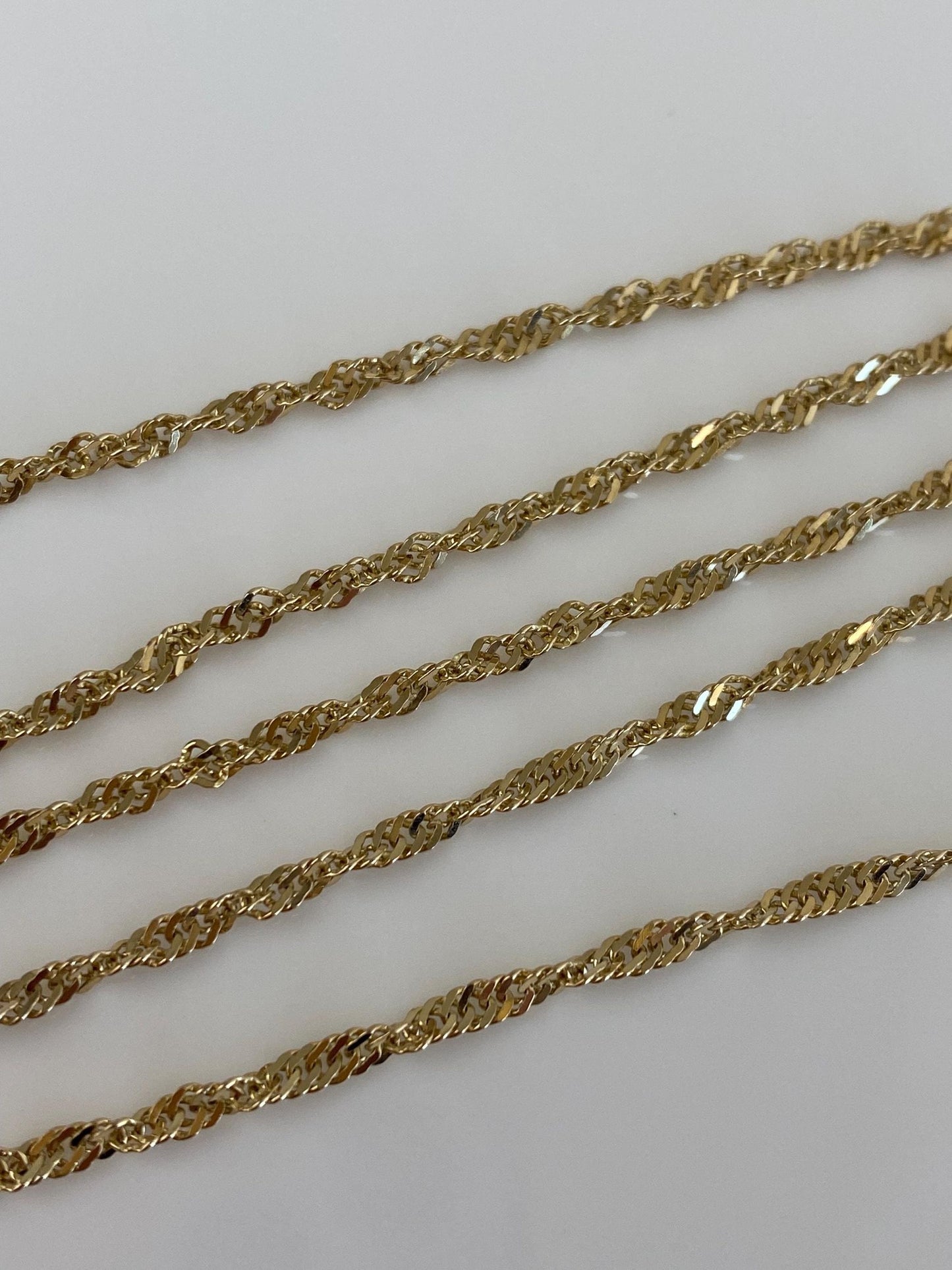 Vintage Solid 14k Yellow Gold Twist Chain Necklace - 18 inches