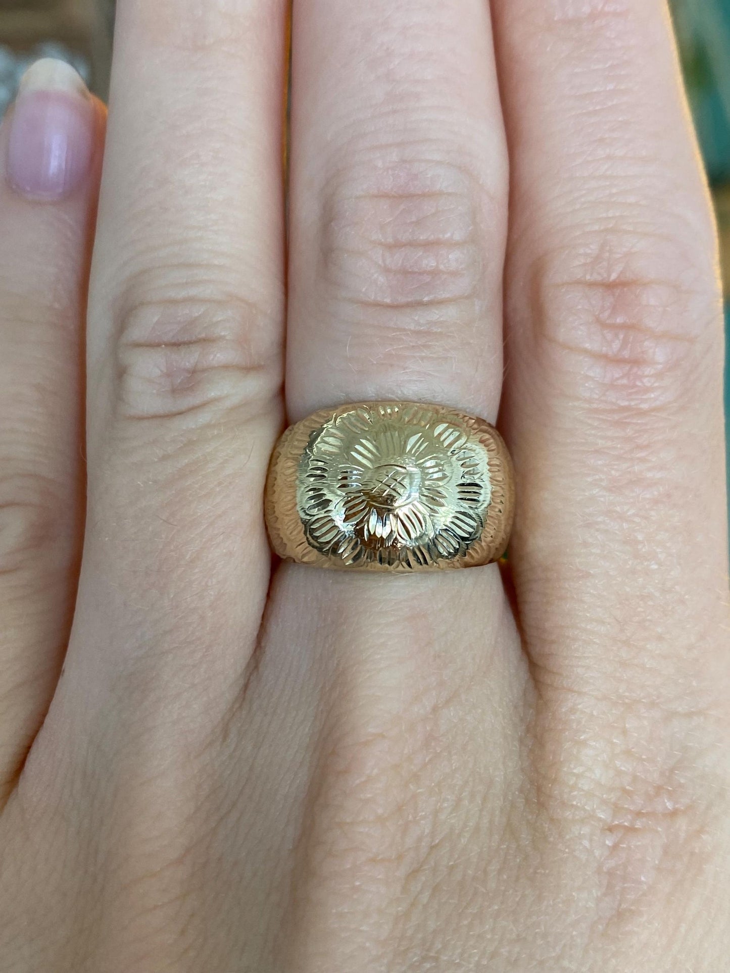 Vintage Solid 14k Yellow Gold Diamond Cut Domed Ring - Size 5.75