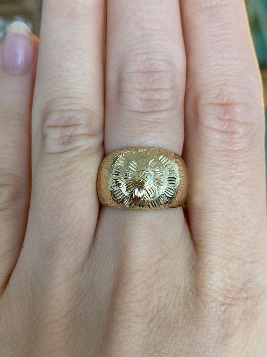 Vintage Solid 14k Yellow Gold Diamond Cut Domed Ring - Size 5.75