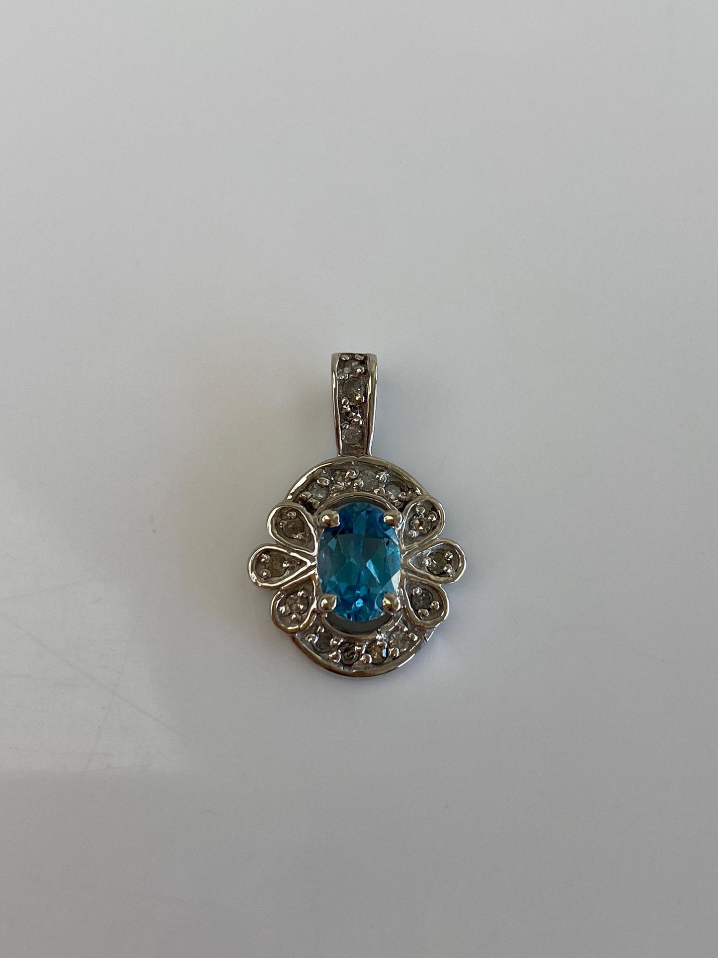 Vintage Solid 10k White Gold Diamond Topaz Charm