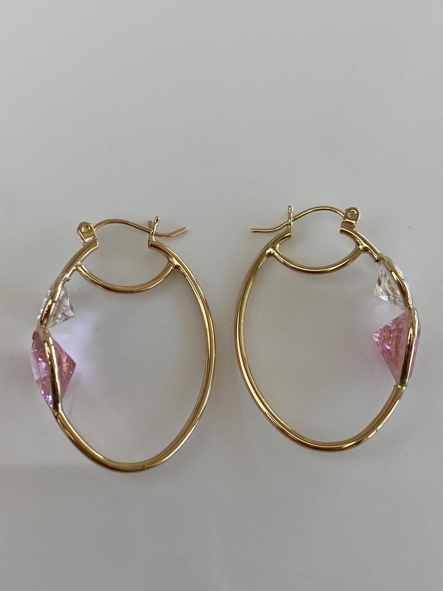 Vintage 14k Yellow Gold Pink & Clear Cubic Zirconia Heart Oval Hoop Earrings