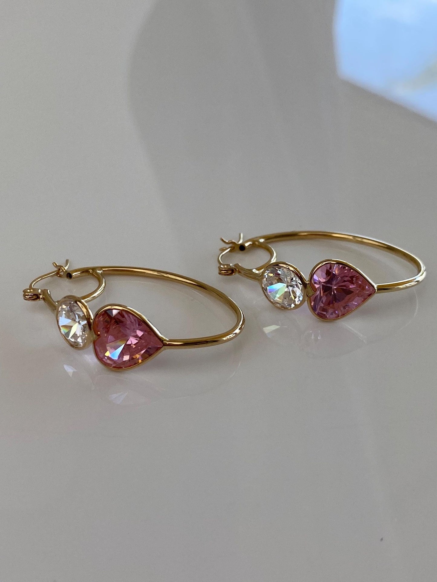 Vintage 14k Yellow Gold Pink & Clear Cubic Zirconia Heart Oval Hoop Earrings