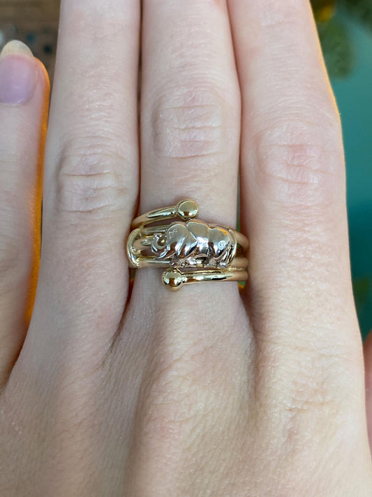 Vintage Solid 14k White & Yellow Gold Articulated Elephant Fidget Ring - Size 7.75
