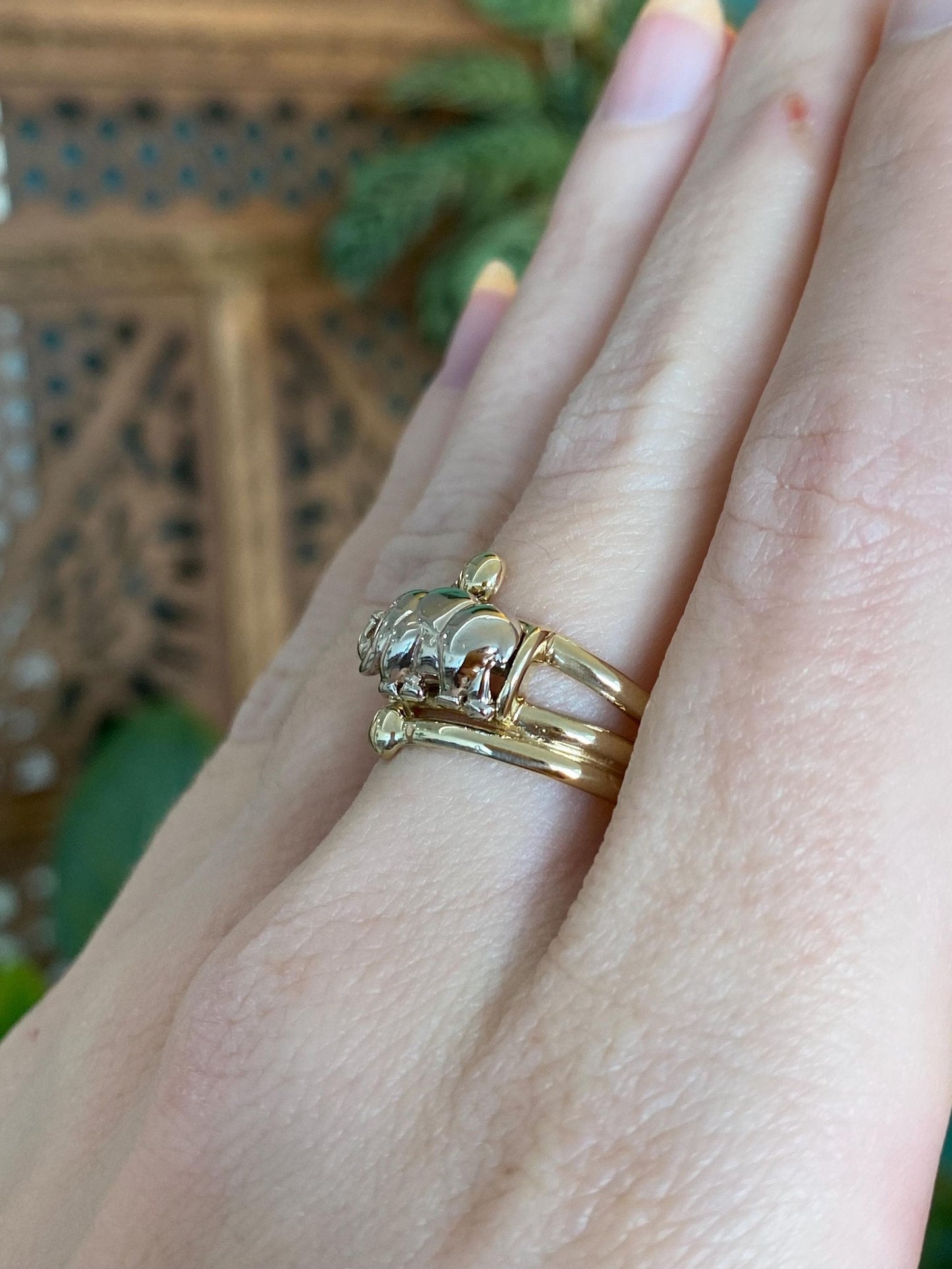 Vintage Solid 14k White & Yellow Gold Articulated Elephant Fidget Ring - Size 7.75
