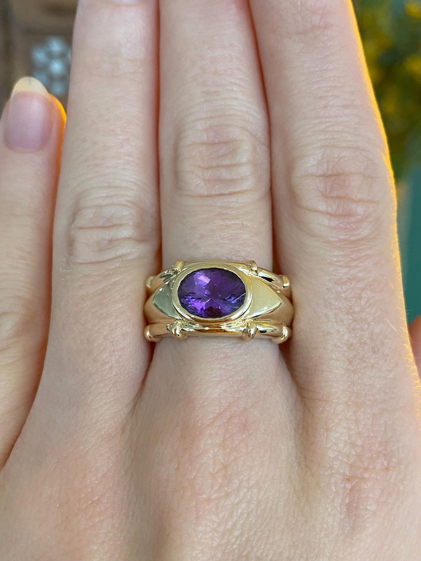 Vintage Solid 14k Yellow Gold Amethyst Ring - Size 8