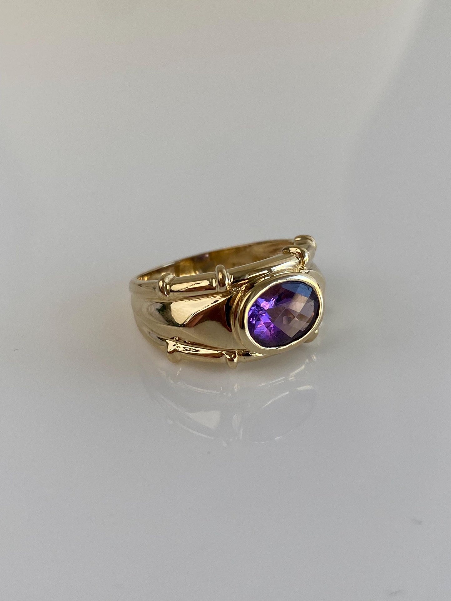 Vintage Solid 14k Yellow Gold Amethyst Ring - Size 8