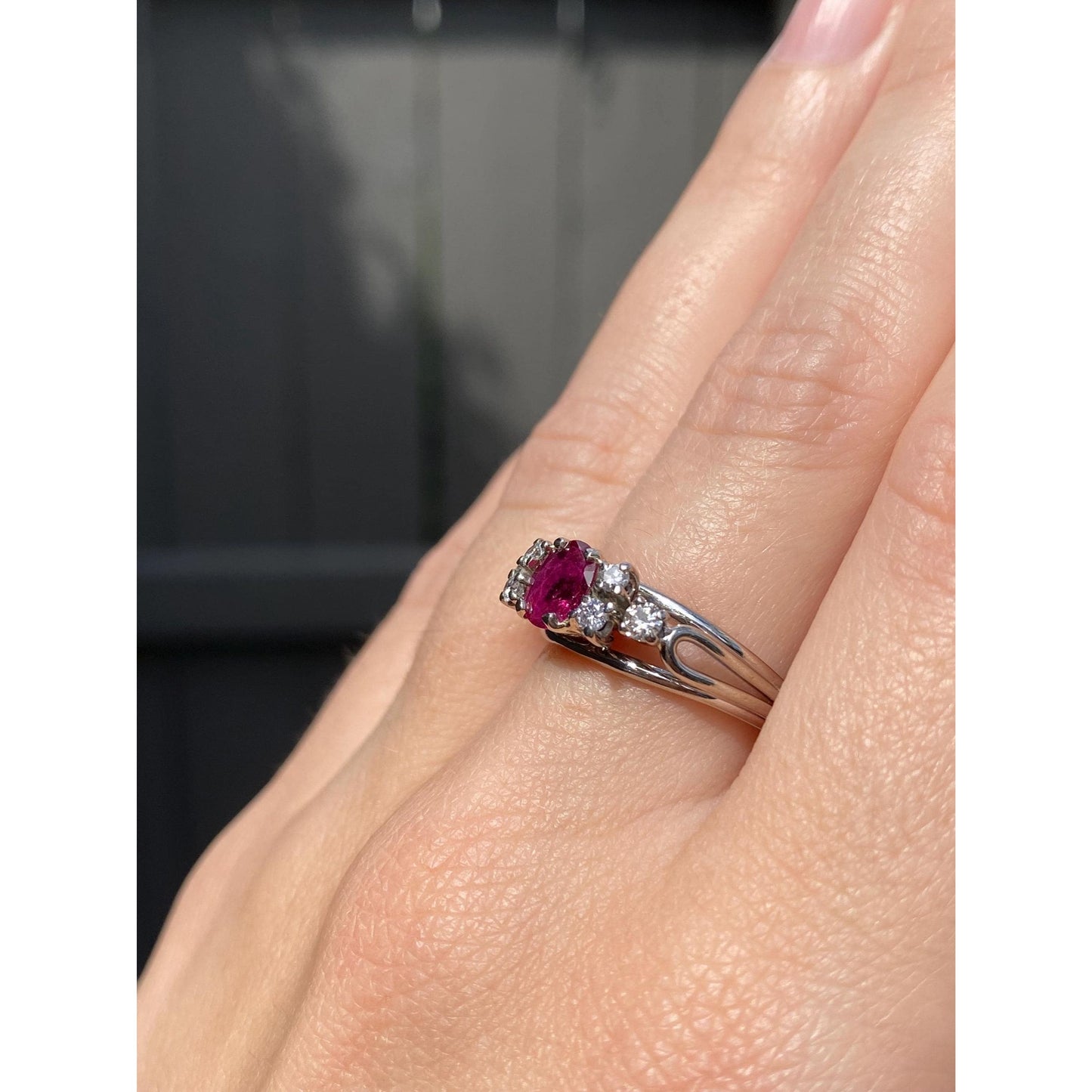 Vintage Solid 18k White Gold Diamond Pink Sapphire Ring - Size 6.25