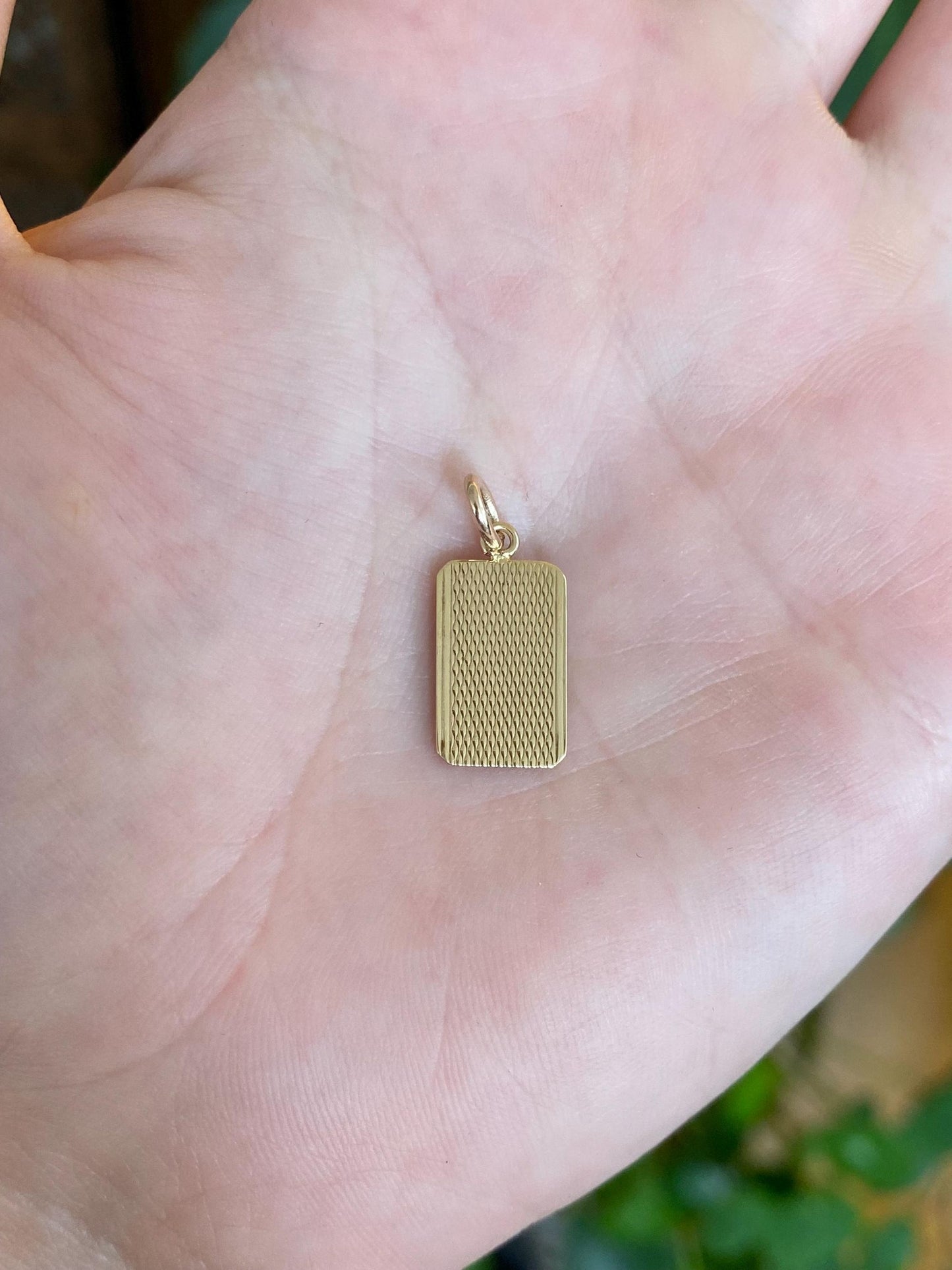 Vintage Solid 9k Yellow Gold Pattern Cufflink Conversion Charm