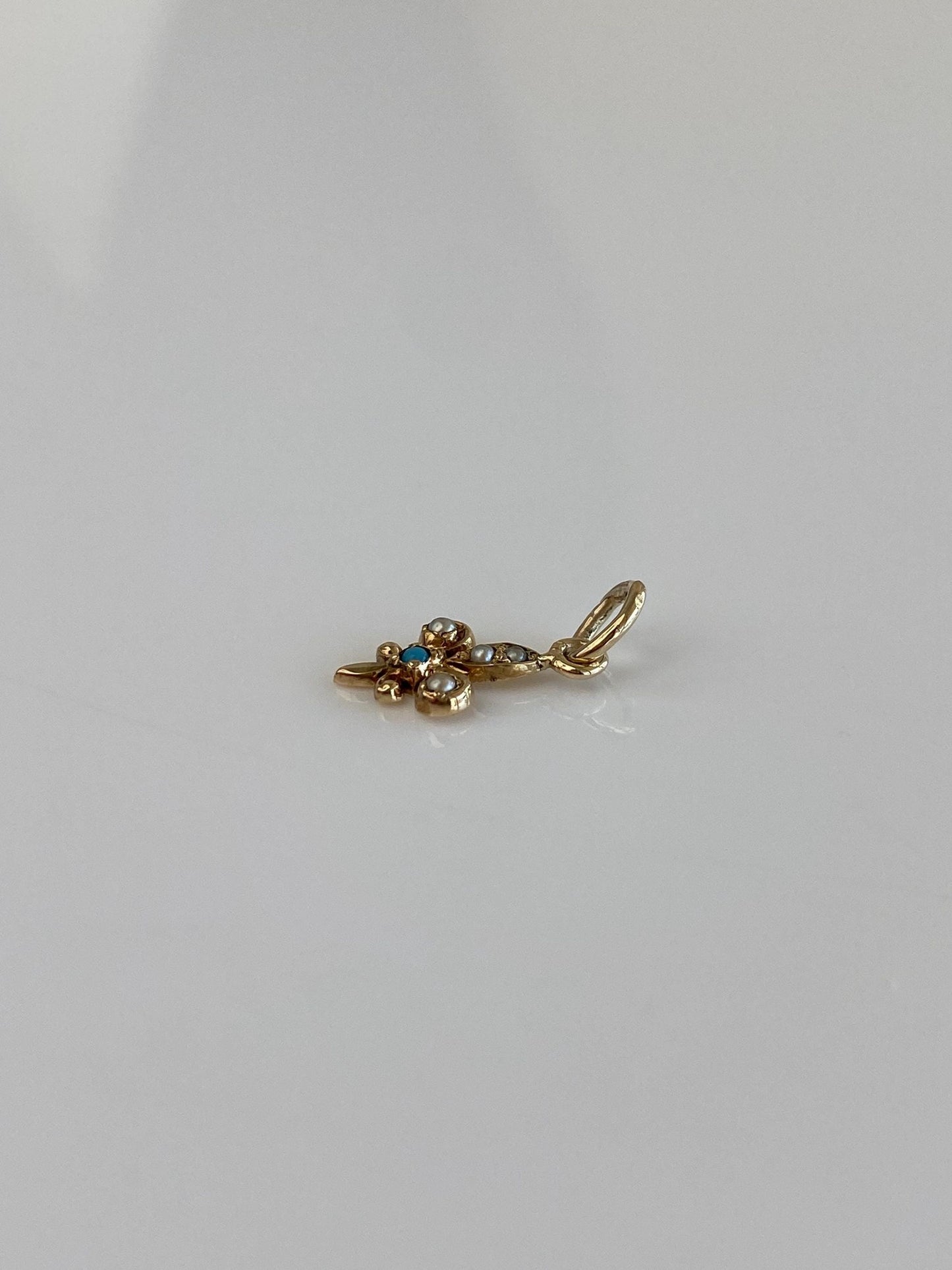 Vintage Solid 14k Yellow Gold Seed Pearl Turquoise Fleur-de-lis Charm