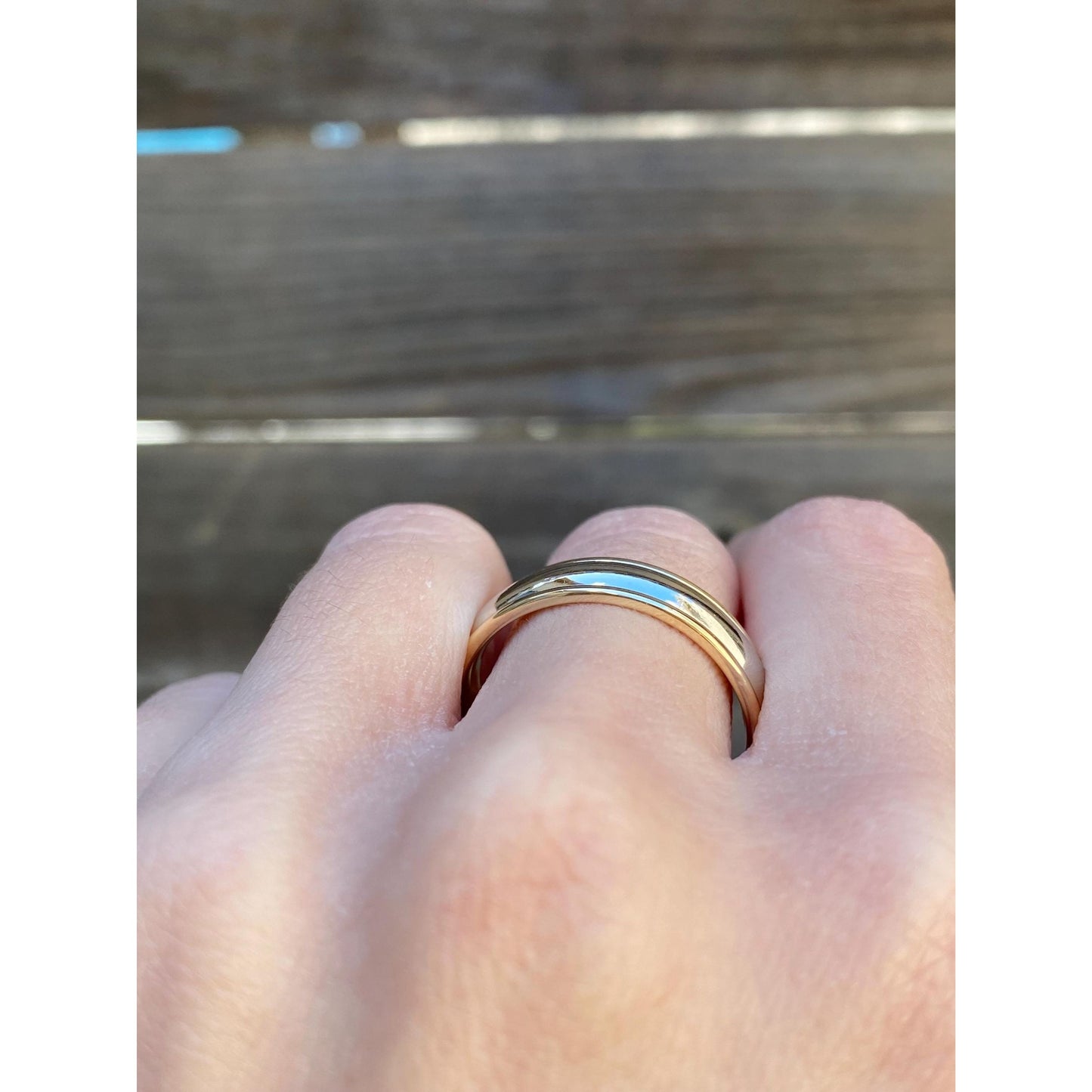 Vintage Solid 14k White & Yellow Gold Lined Ring Band - Size 11.75