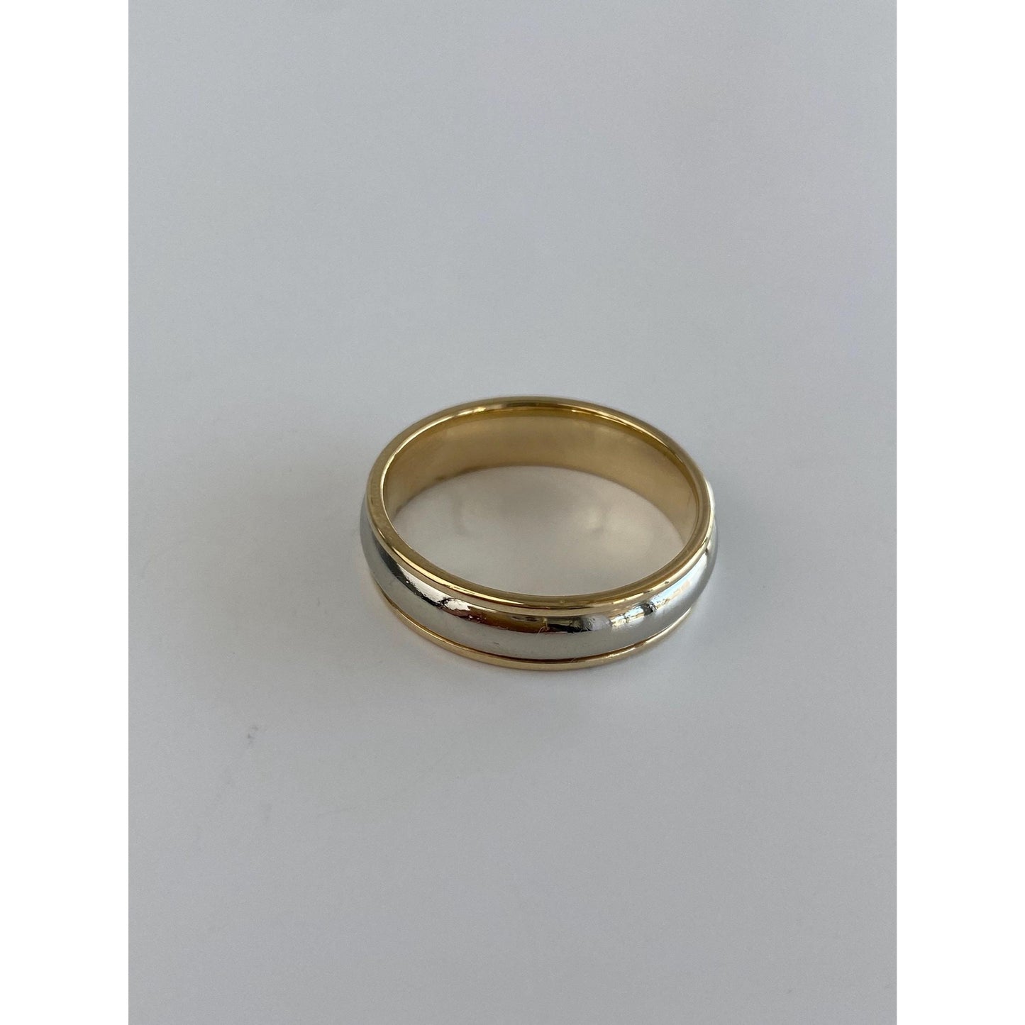 Vintage Solid 14k White & Yellow Gold Lined Ring Band - Size 11.75