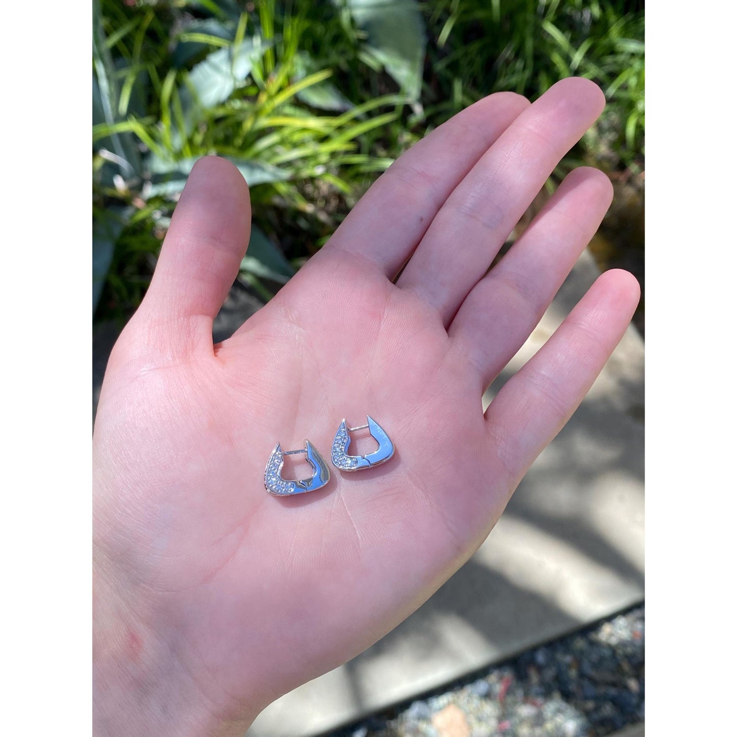 Vintage Solid 14k White Gold Clear Sapphire Hoop Earrings