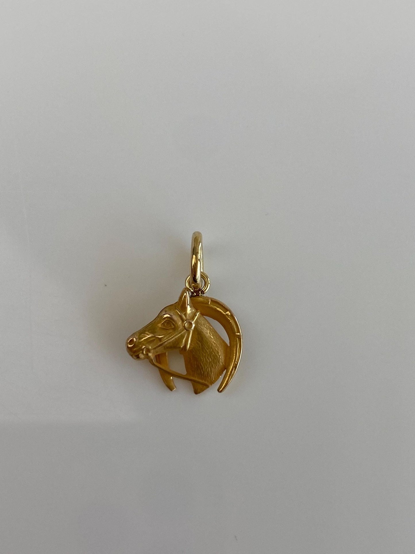 Vintage Solid 18k Yellow Gold Horse Horseshoe Stick Pin Charm
