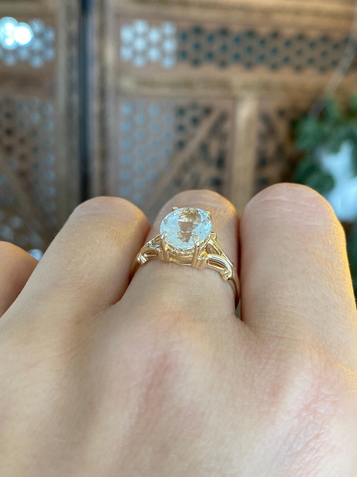 Vintage Solid 14k Yellow Gold Clear Quartz Ring - Size 7.75