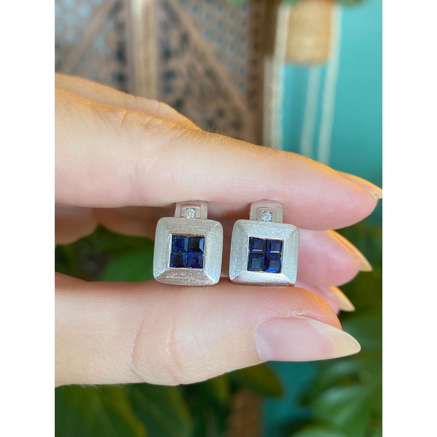 Vintage Solid 14k White Gold Diamond Blue Sapphire Stud Earrings