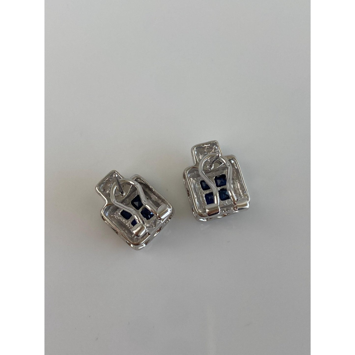 Vintage Solid 14k White Gold Diamond Blue Sapphire Stud Earrings