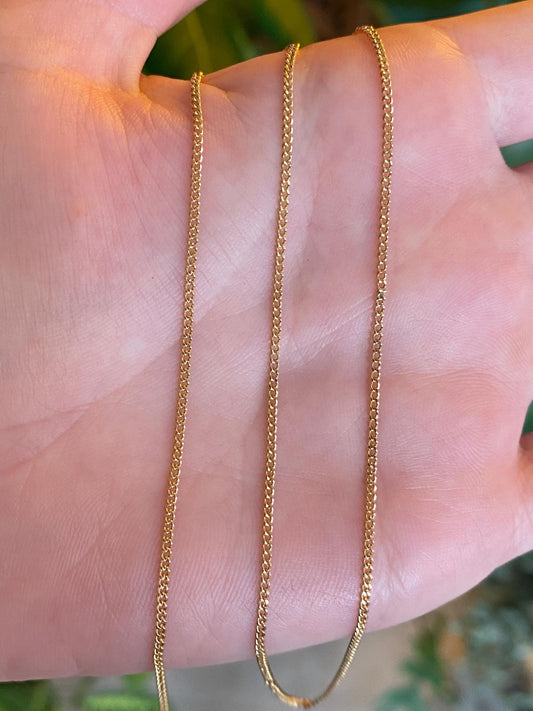 Vintage Solid 14k Yellow Gold Dainty Curb Chain Necklace - 17.25 inches