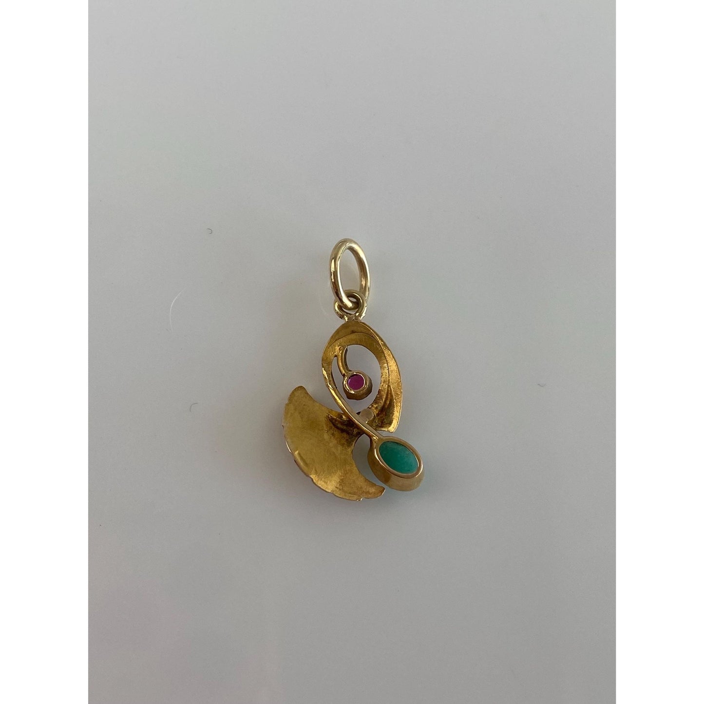 Solid 18k Yellow Gold Pink Cubic Zirconia Amazonite Leaf Charm