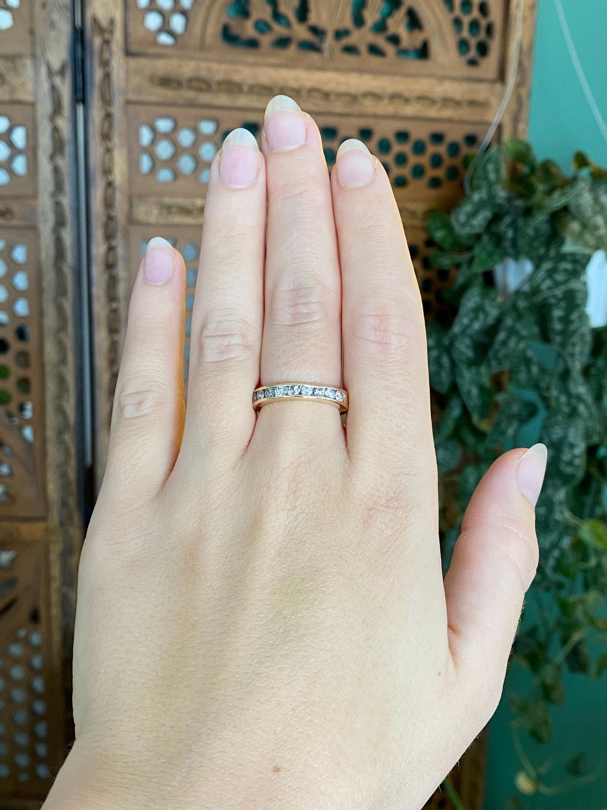 Vintage Solid 14k Yellow Gold Diamond Chunky Ring Band - Size 6.5