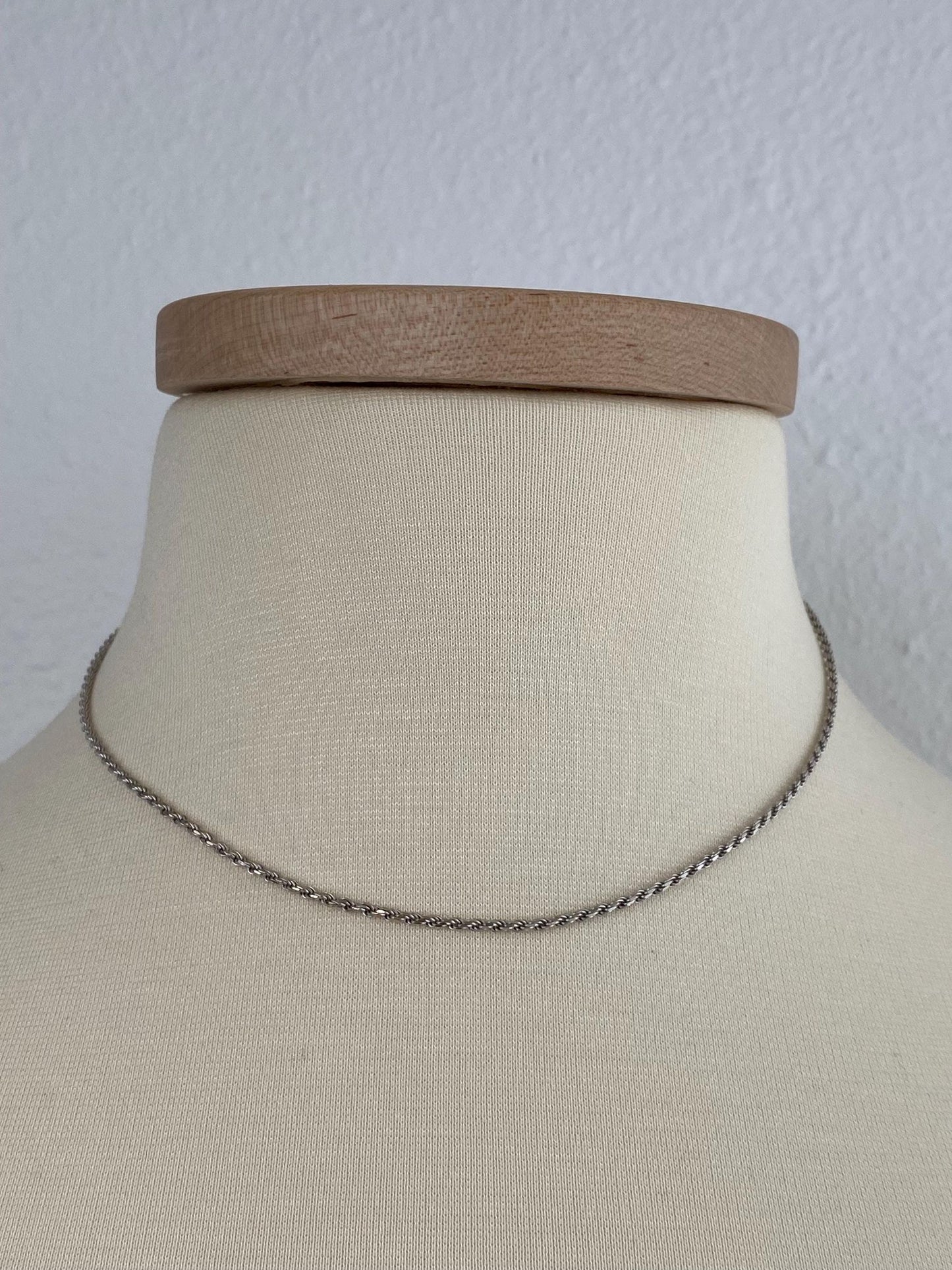 Vintage Solid 14k White Gold Twist Chain Necklace - 16 inches