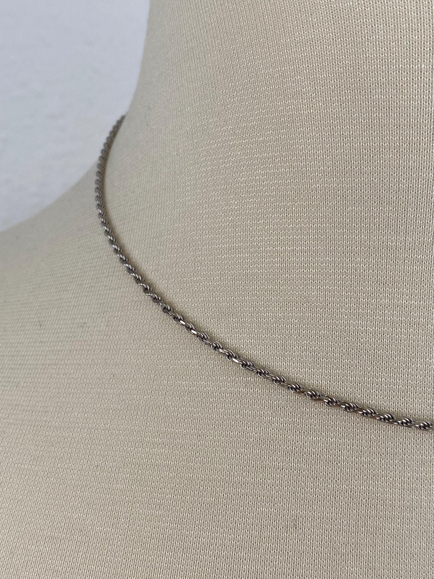 Vintage Solid 14k White Gold Twist Chain Necklace - 16 inches