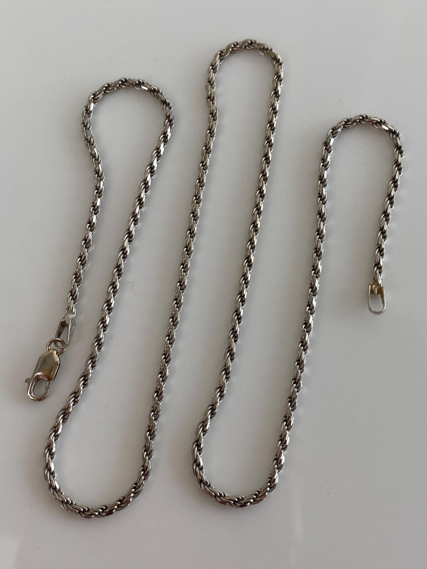 Vintage Solid 14k White Gold Twist Chain Necklace - 16 inches