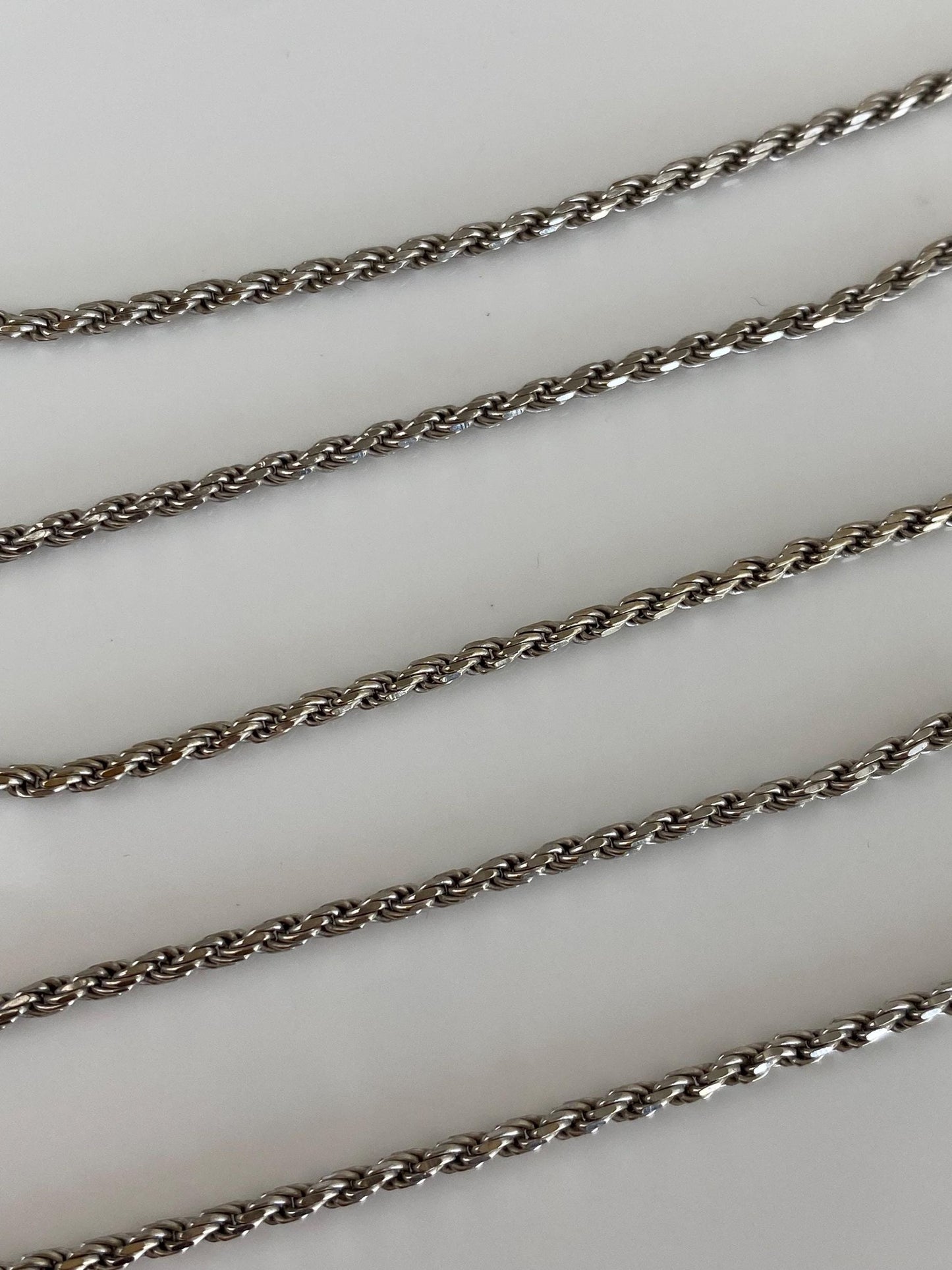 Vintage Solid 14k White Gold Twist Chain Necklace - 16 inches