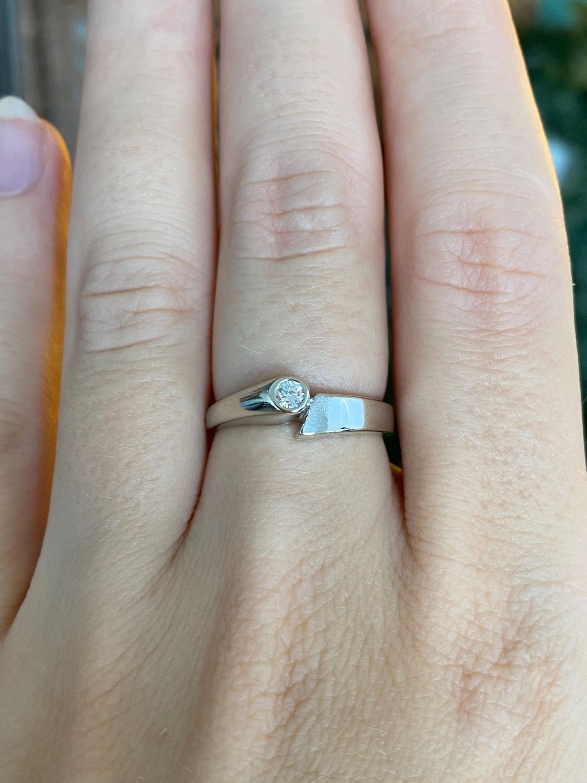 Vintage Solid 14k White Gold Diamond Ring - Size 6.25