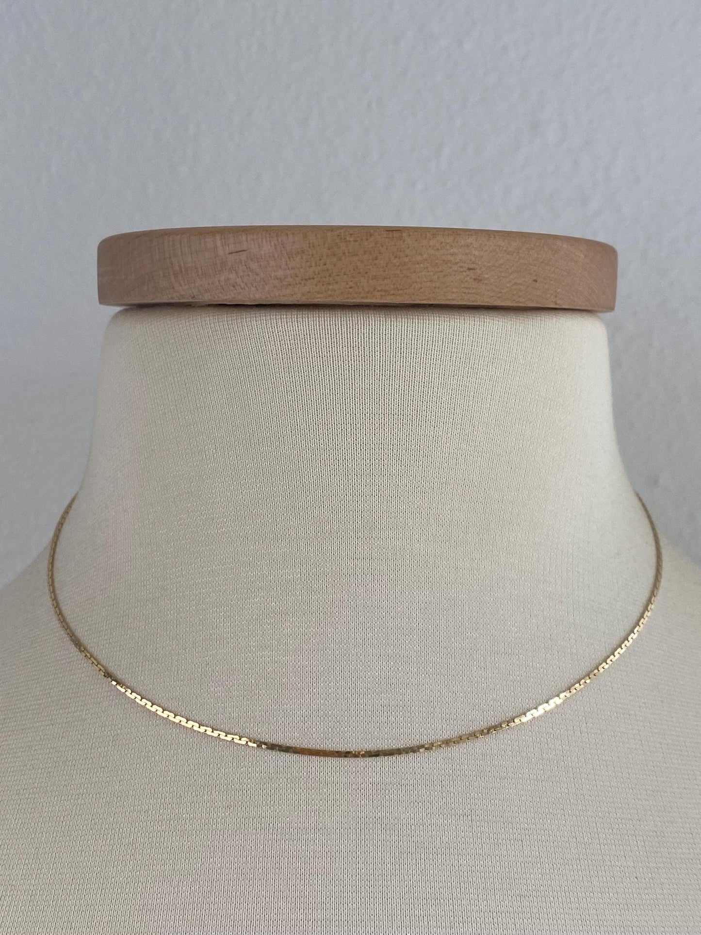 Vintage Solid 14k Yellow Gold Flat C Link Chain Necklace - 16.25 inches