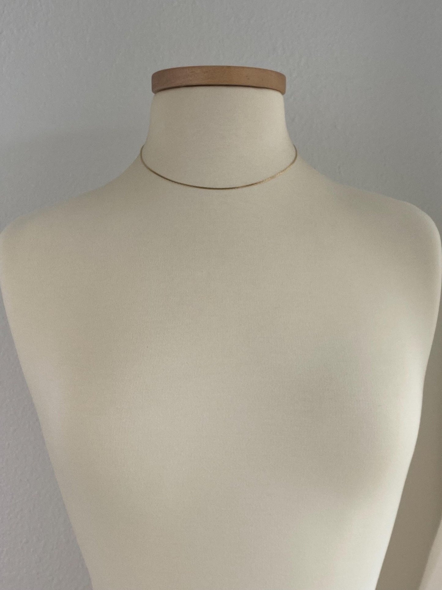 Vintage Solid 14k Yellow Gold Flat C Link Chain Necklace - 16.25 inches