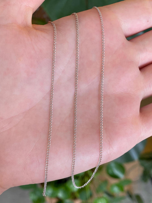 Vintage Solid 10k White Gold Dainty Curb Chain Necklace - 16.25 inches