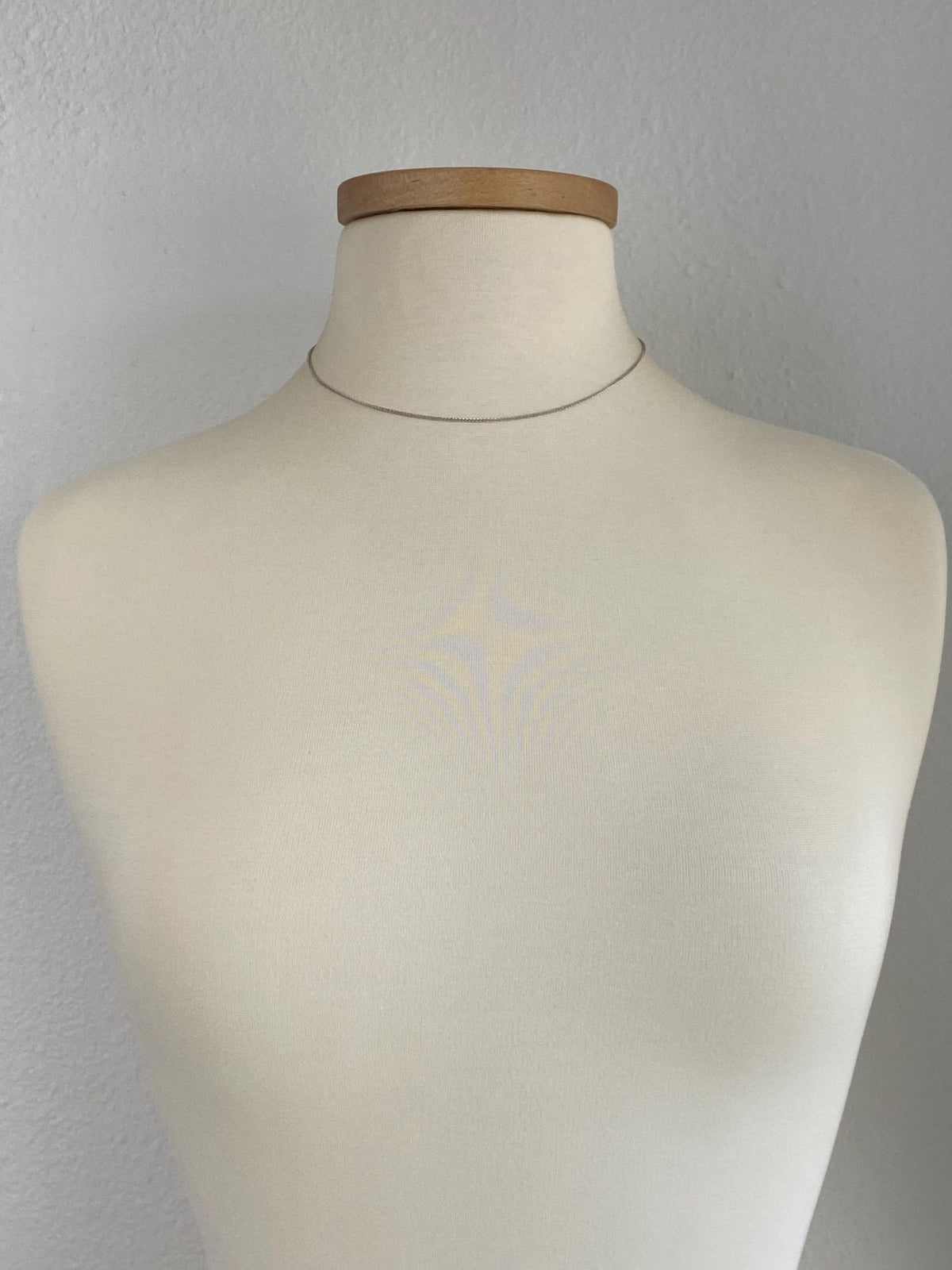 Vintage Solid 10k White Gold Dainty Curb Chain Necklace - 16.25 inches