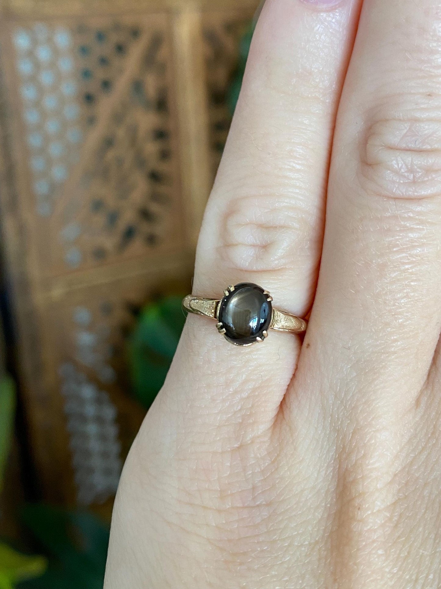 Vintage Solid 10k Yellow Gold Star Sapphire Ring - Size 4