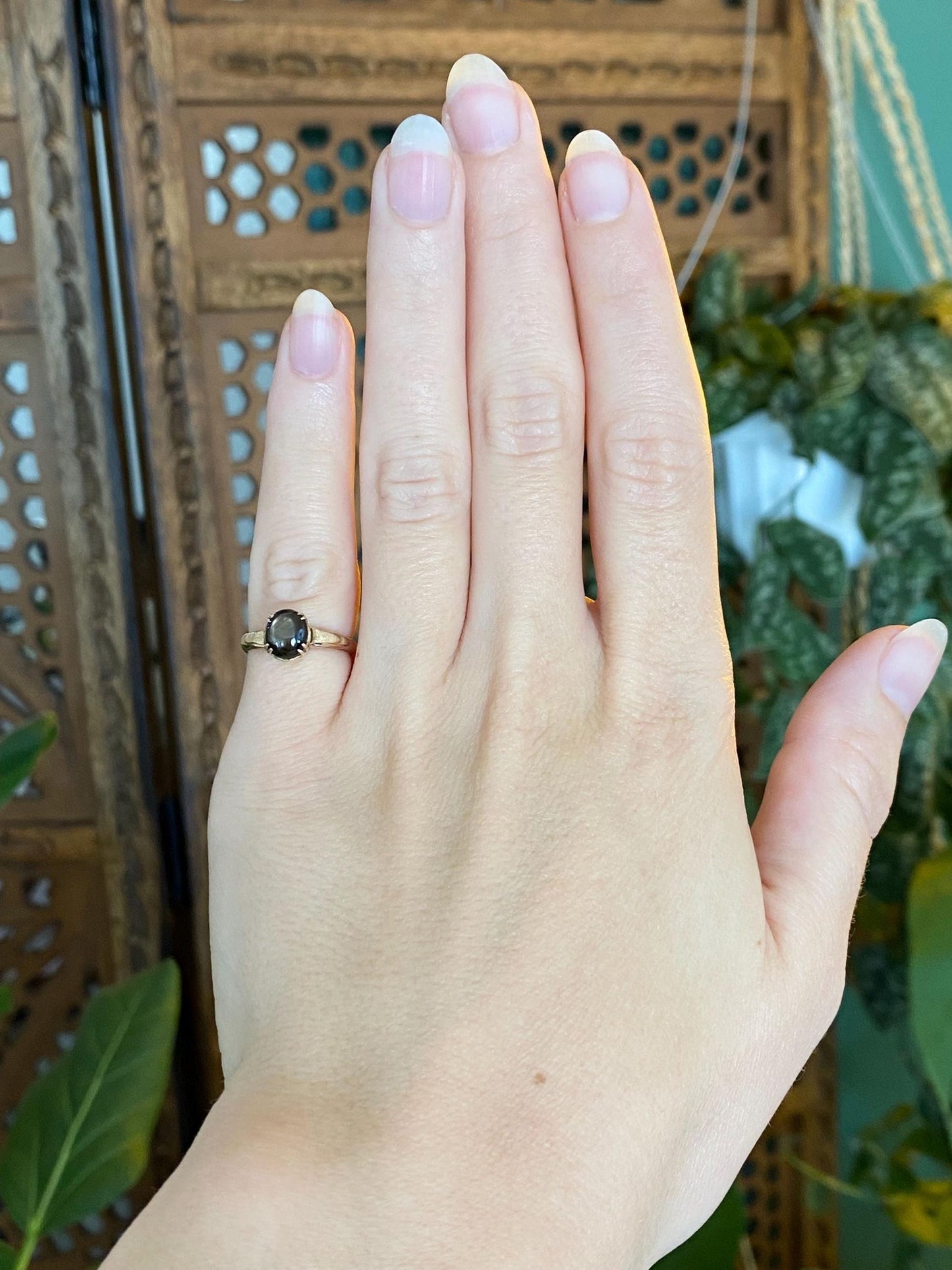 Vintage Solid 10k Yellow Gold Star Sapphire Ring - Size 4