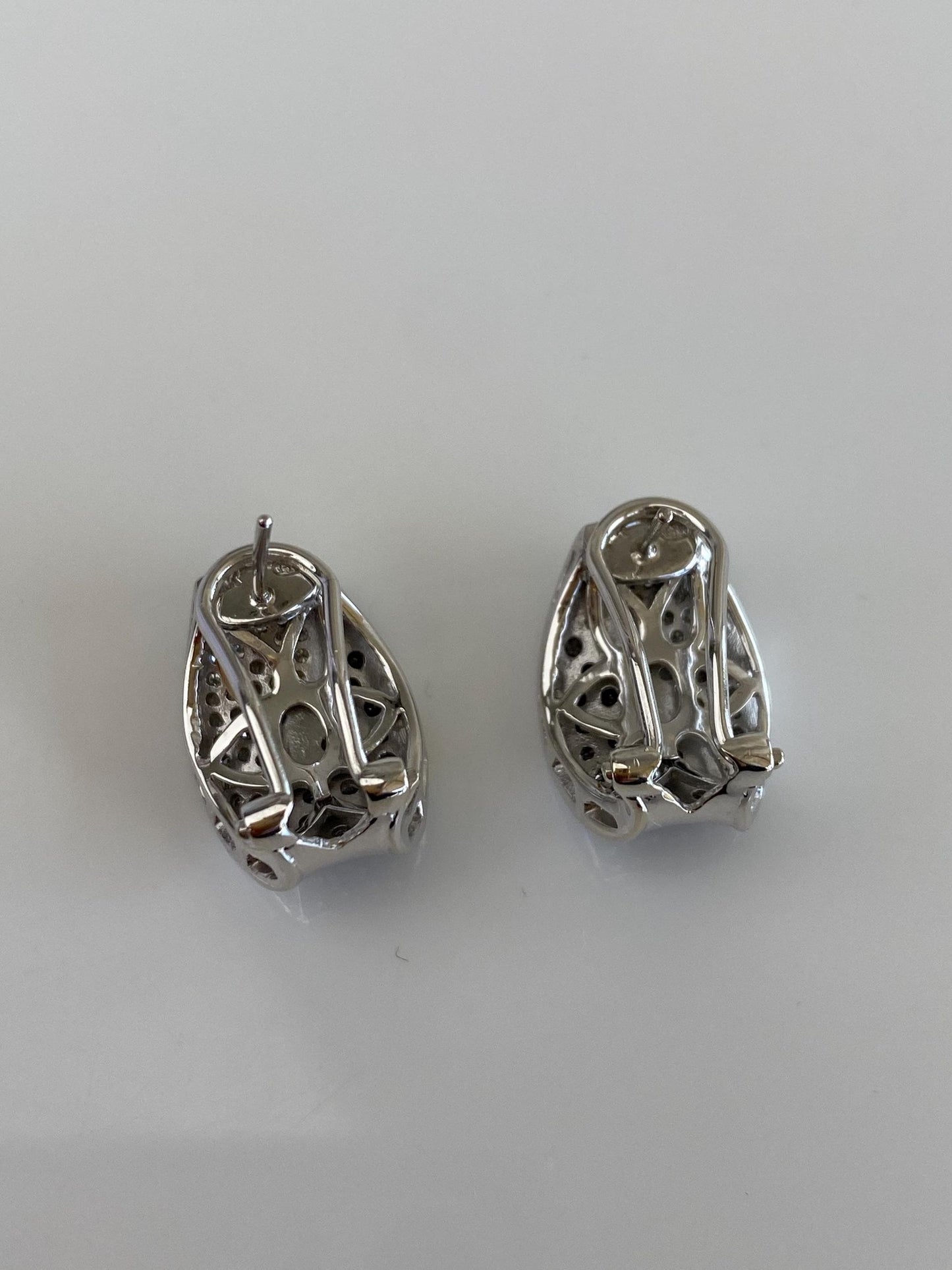 Vintage Solid 14k White Gold Clear Diamond & Hematite Drop Earrings
