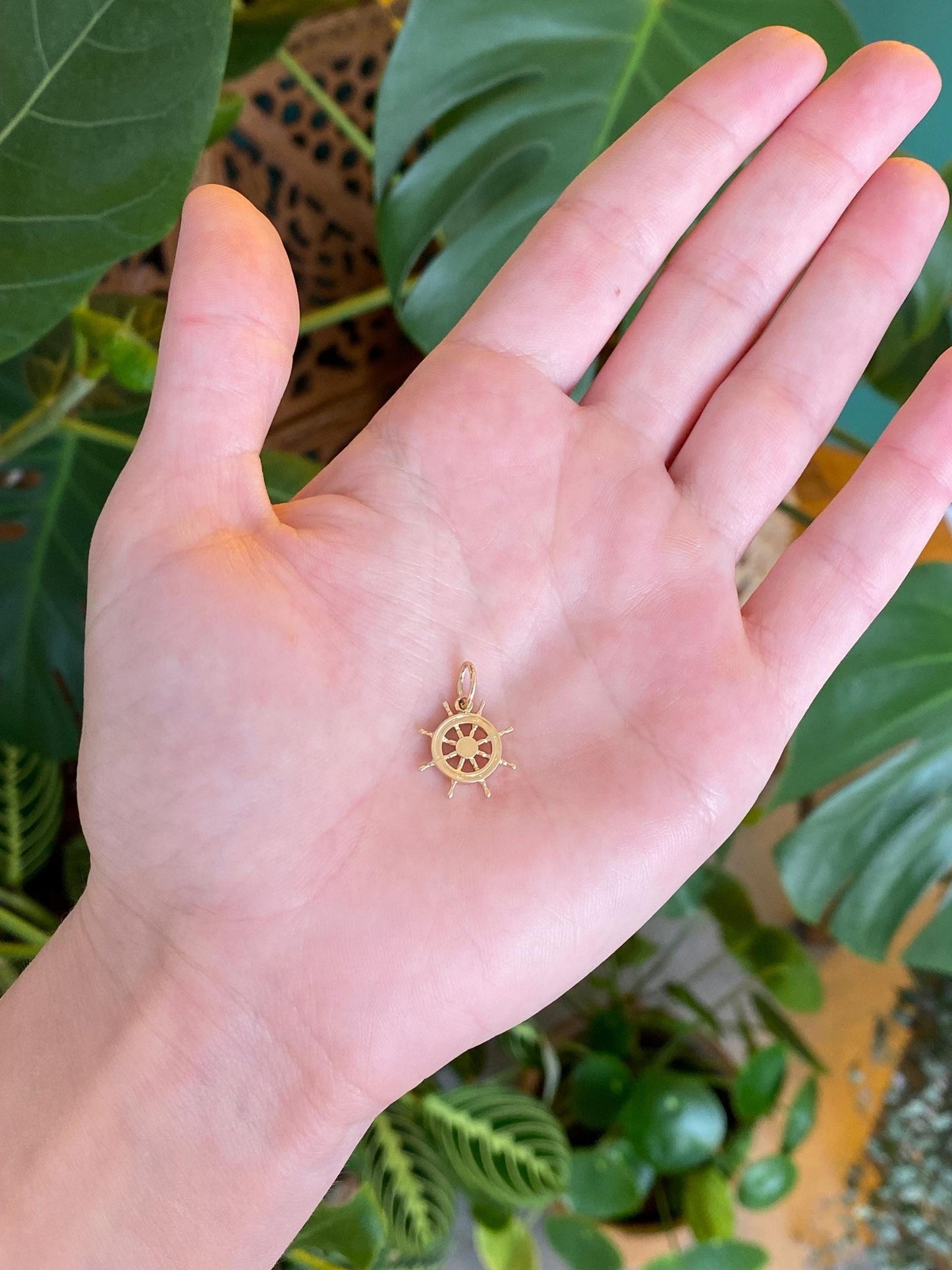 Vintage Solid 14k Yellow Gold Helm Charm