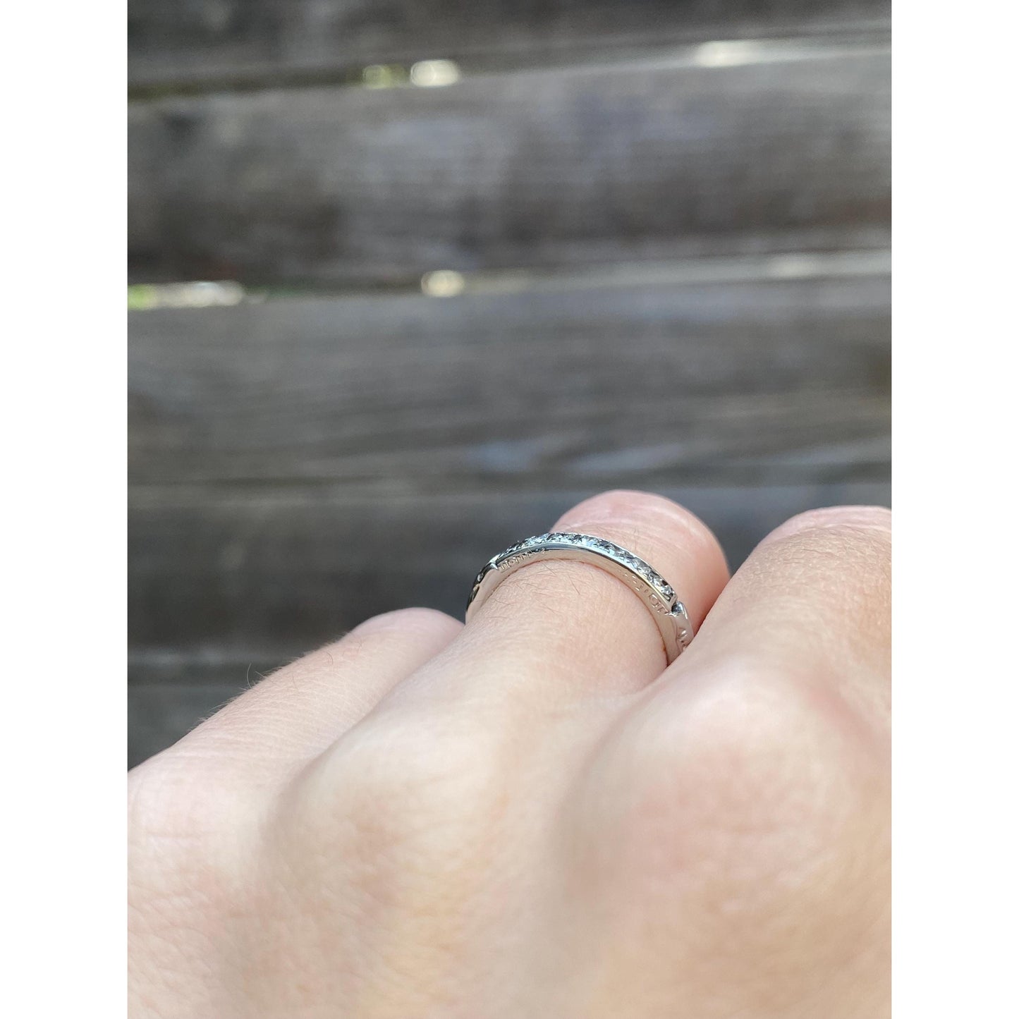 Vintage Solid 18k White Gold Diamond Ring Band - Size 4.75