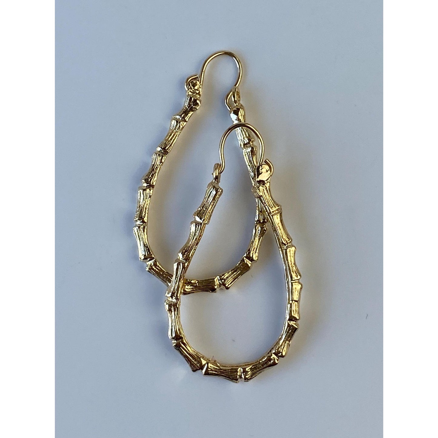 Vintage Solid 14k Yellow Gold Bamboo Teardrop Hoop Earrings