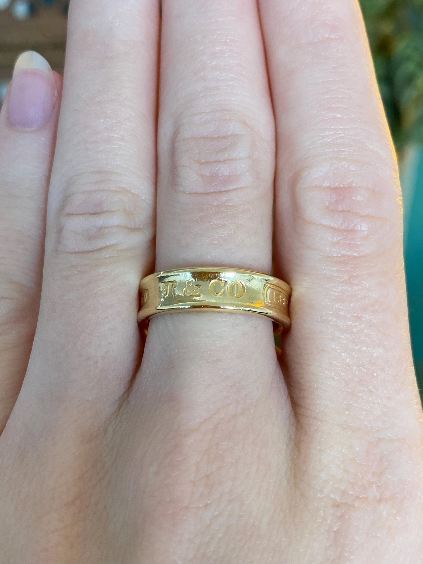 Tiffany & Co. Vintage Solid 18k Yellow Gold 1837 Ring Band - Size 7.75