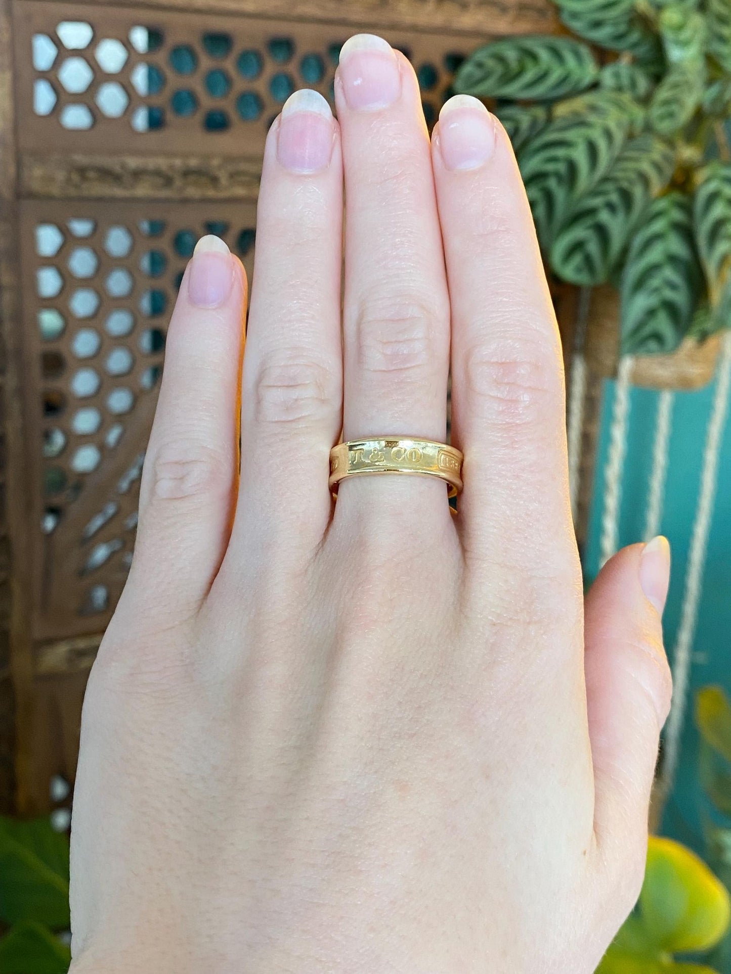 Tiffany & Co. Vintage Solid 18k Yellow Gold 1837 Ring Band - Size 7.75