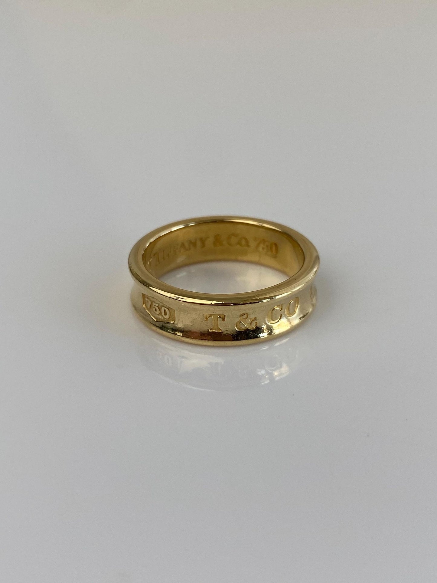 Tiffany & Co. Vintage Solid 18k Yellow Gold 1837 Ring Band - Size 7.75