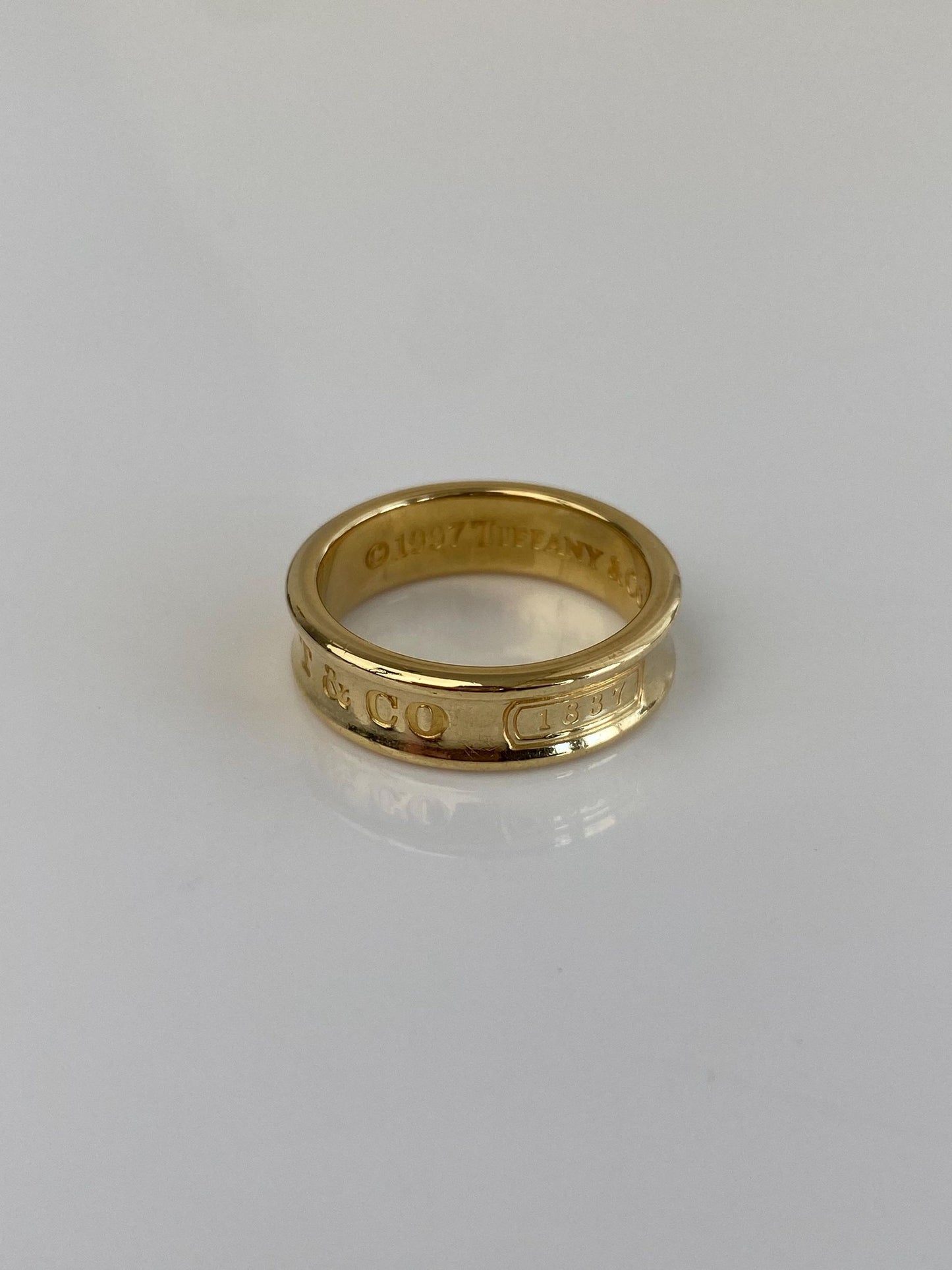 Tiffany & Co. Vintage Solid 18k Yellow Gold 1837 Ring Band - Size 7.75