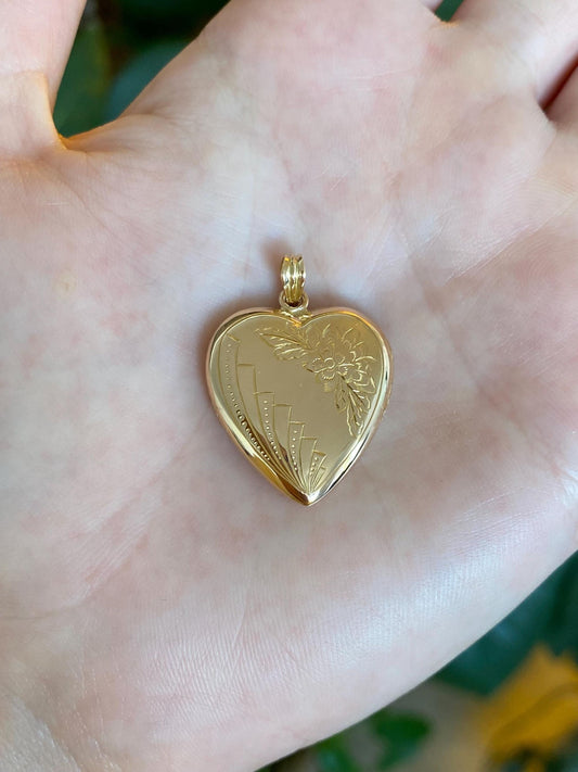 Vintage Solid 14k Rosey Gold Engraved Floral Heart Locket Charm