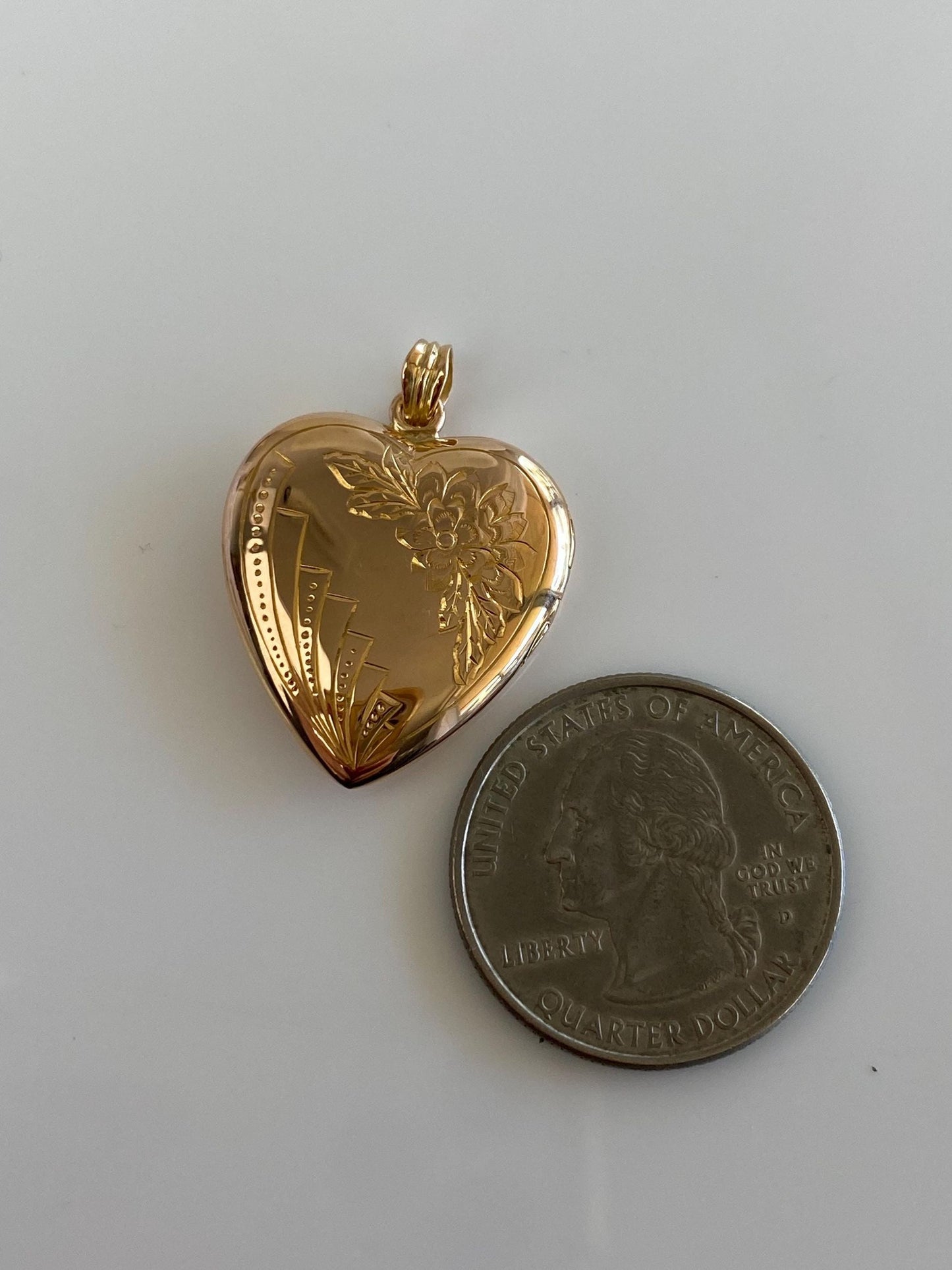 Vintage Solid 14k Rosey Gold Engraved Floral Heart Locket Charm