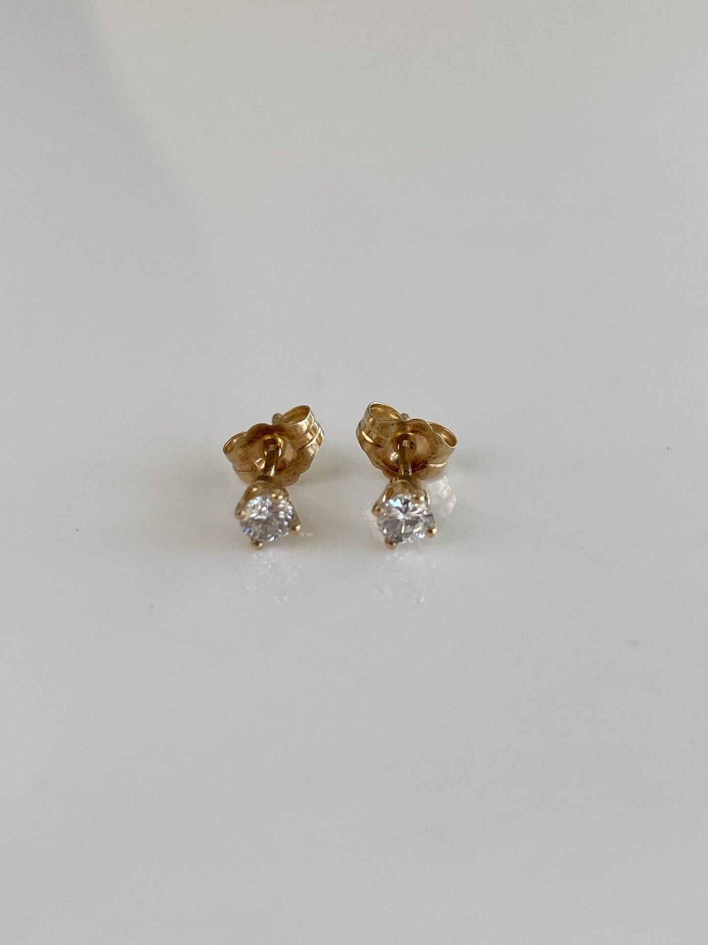 Vintage Solid 14k Yellow Gold Diamond Stud Earrings