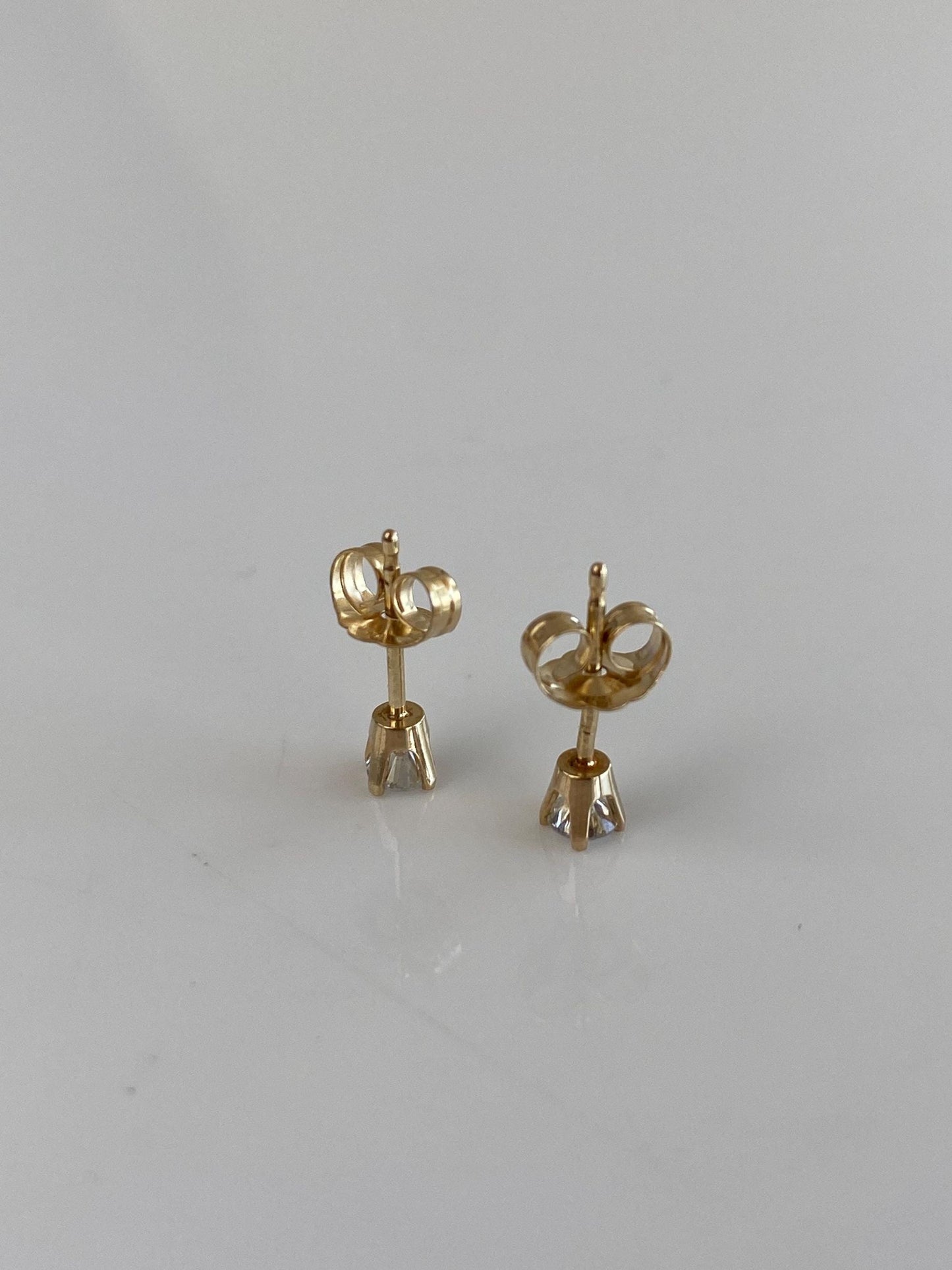 Vintage Solid 14k Yellow Gold Diamond Stud Earrings
